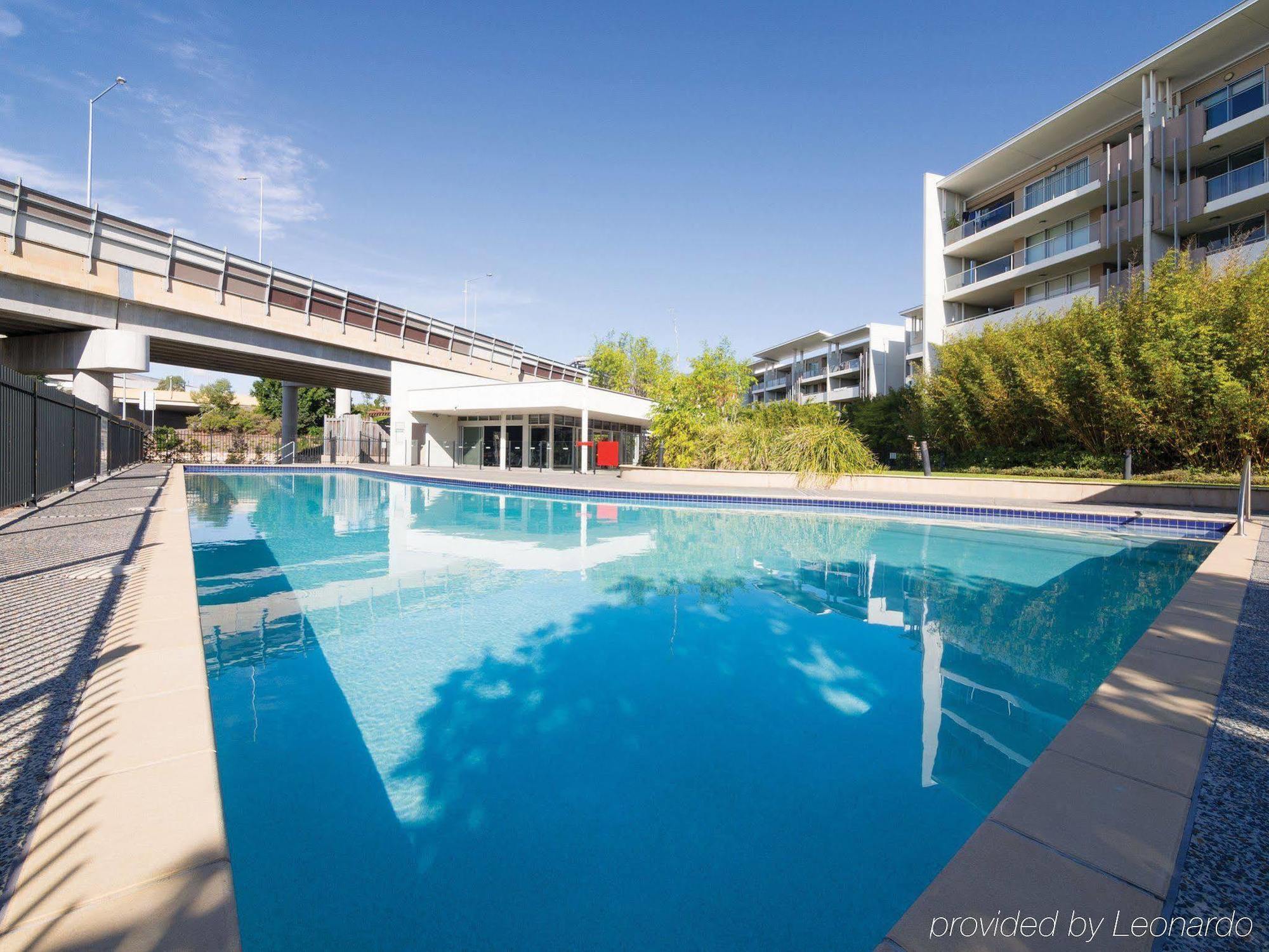 Oaks Brisbane Mews Suites Esterno foto