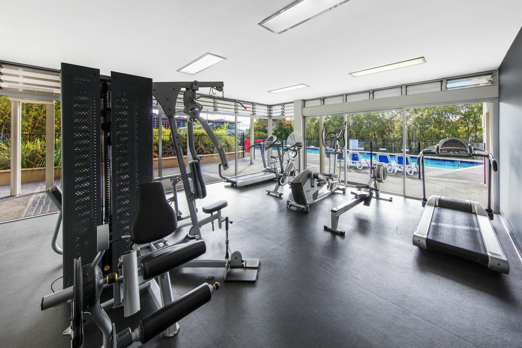 Oaks Brisbane Mews Suites Esterno foto